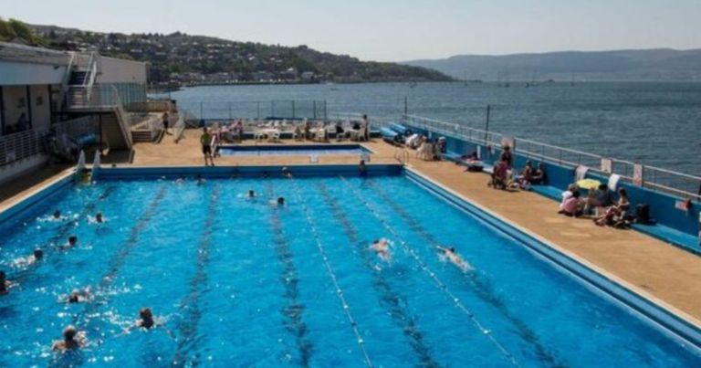 swiming pool